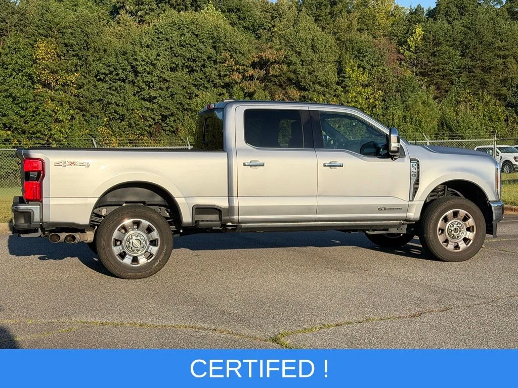 Used 2024 Silver Ford Lariat image 3