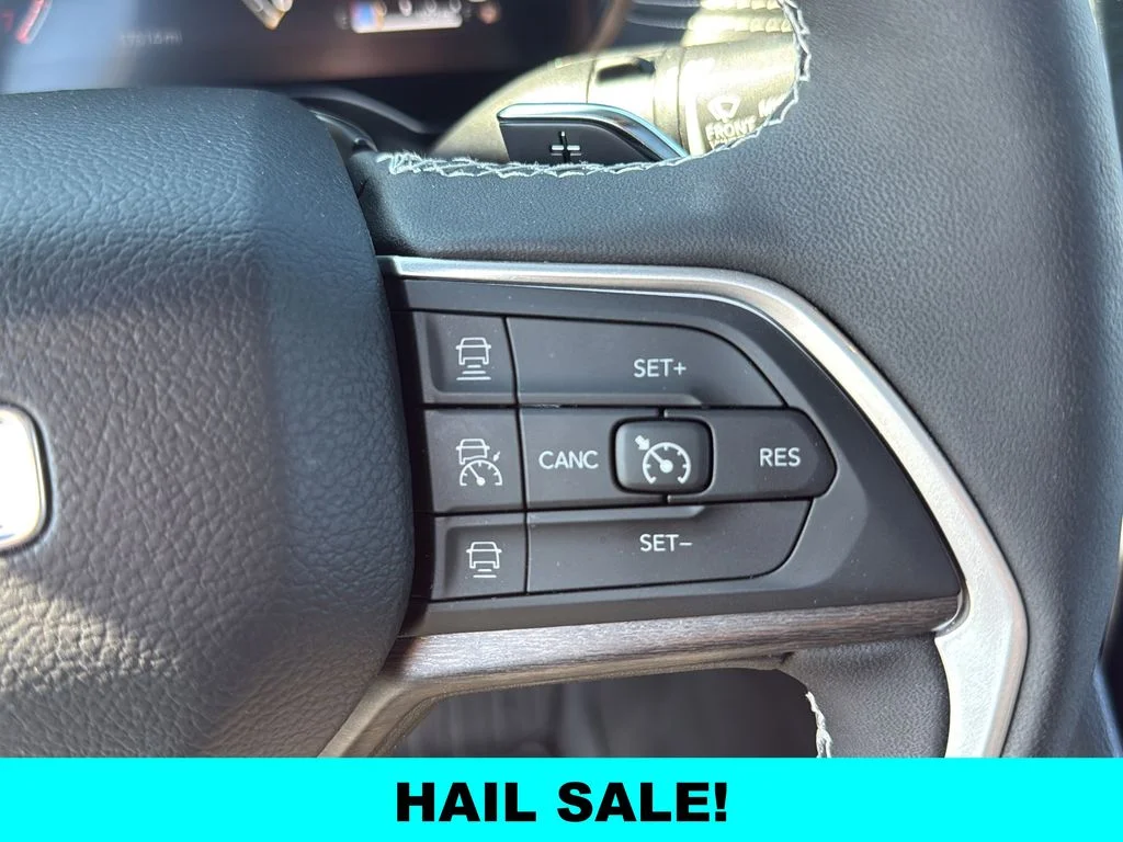 Used 2024 Gray Jeep Limited image 20