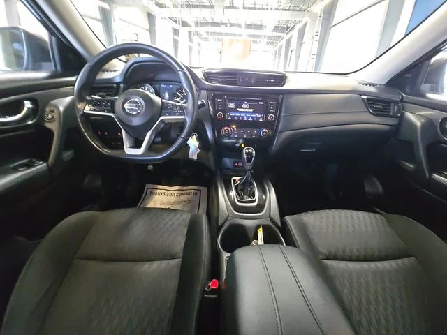 Used 2019 Black Nissan S image 21
