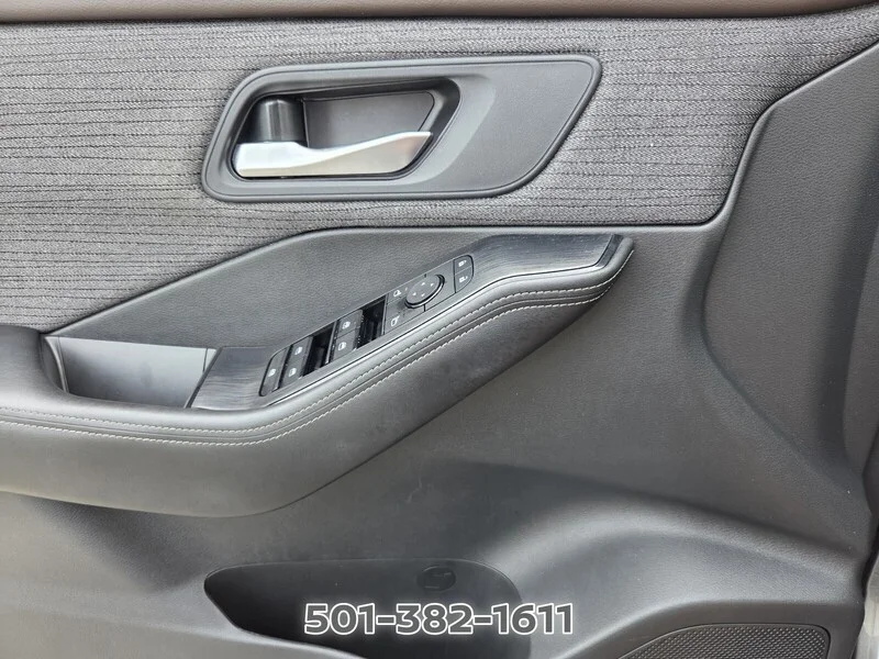 Used 2021 Gun Metallic NISSAN FWD SV image 29