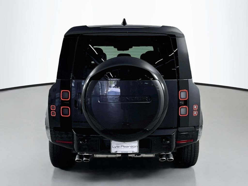 New 2026 Carpathian Grey Land Rover V8 image 10