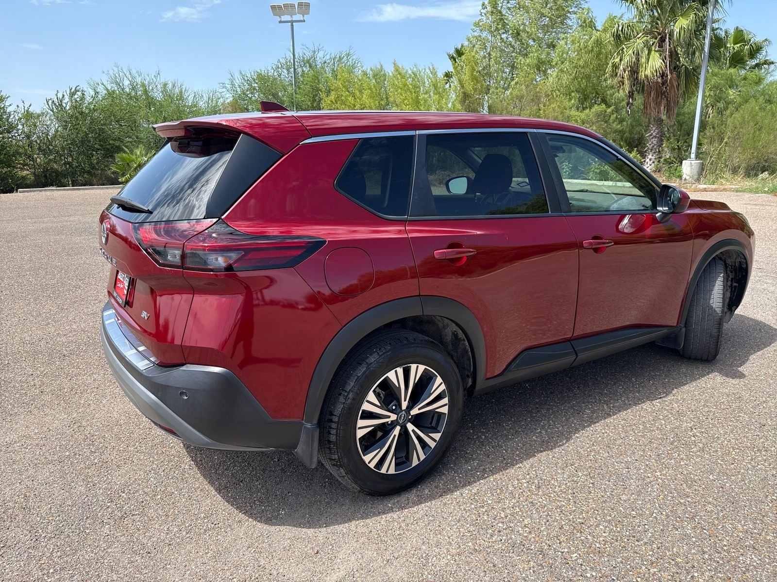Used 2023 Red Nissan SV image 7