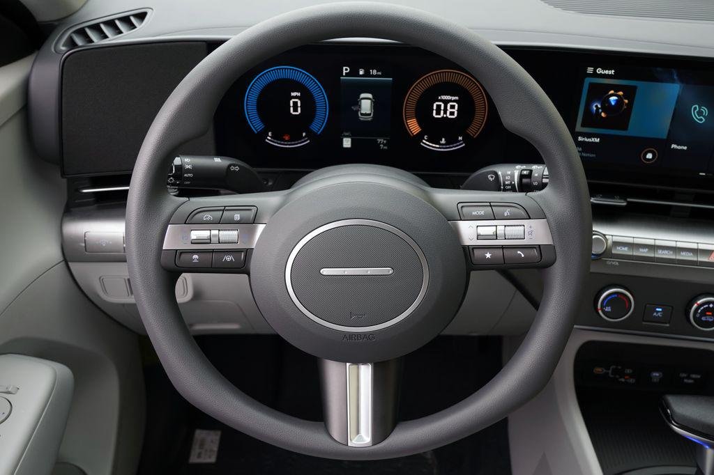 New 2027 Atlas White Hyundai SE image 12