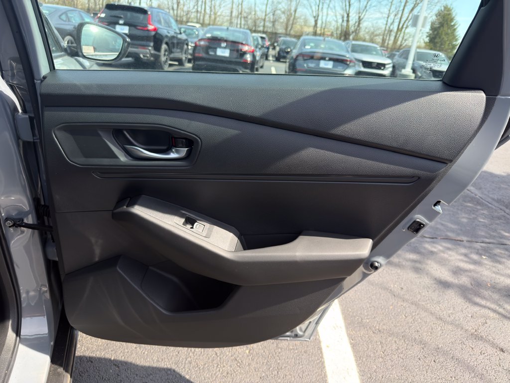 New 2026 Urban Gray Pearl Honda SE image 23