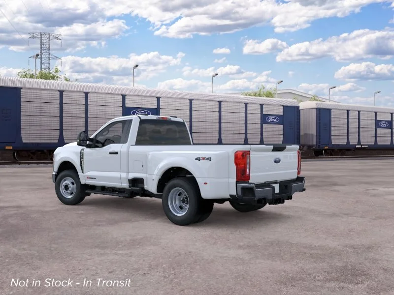 New 2026 Oxford White Ford F-350® XLT image 4