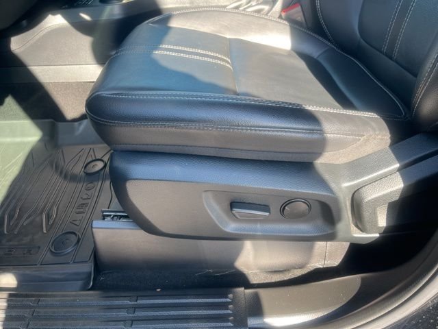 Used 2021 Shadow Black Ford Lariat image 11