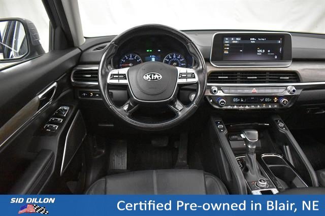 Used 2021 Everlasting Silver Kia EX image 4