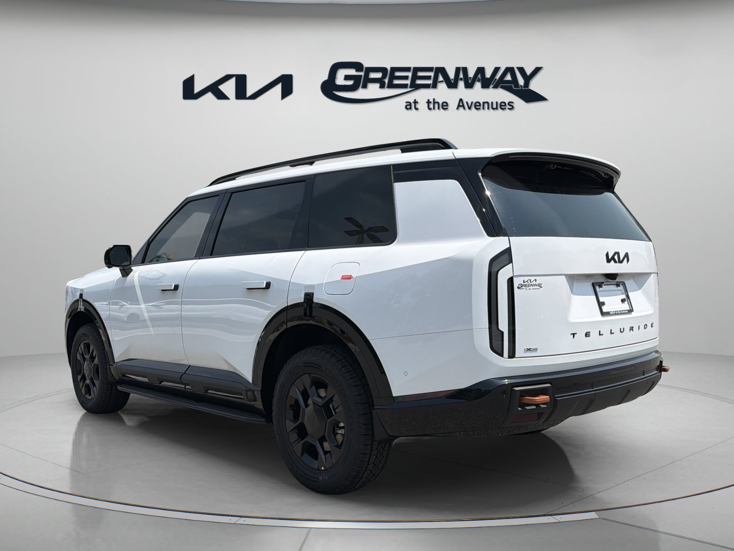 New 2027 Glacial White Pearl Kia X-Pro SX Prestige image 3