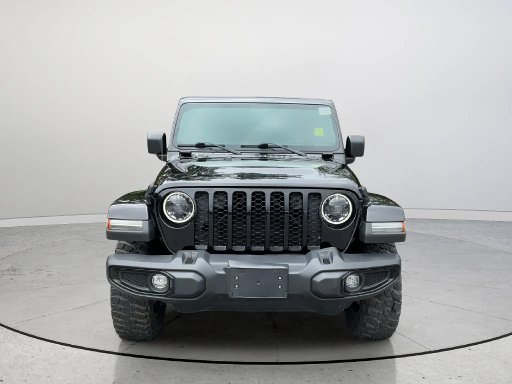 Used 2023 Black Jeep Willys image 3