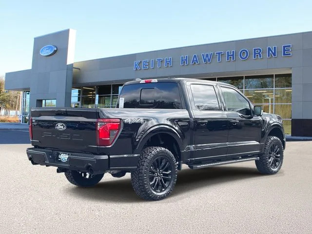 New 2026 Agate Black Metallic Ford XLT image 6