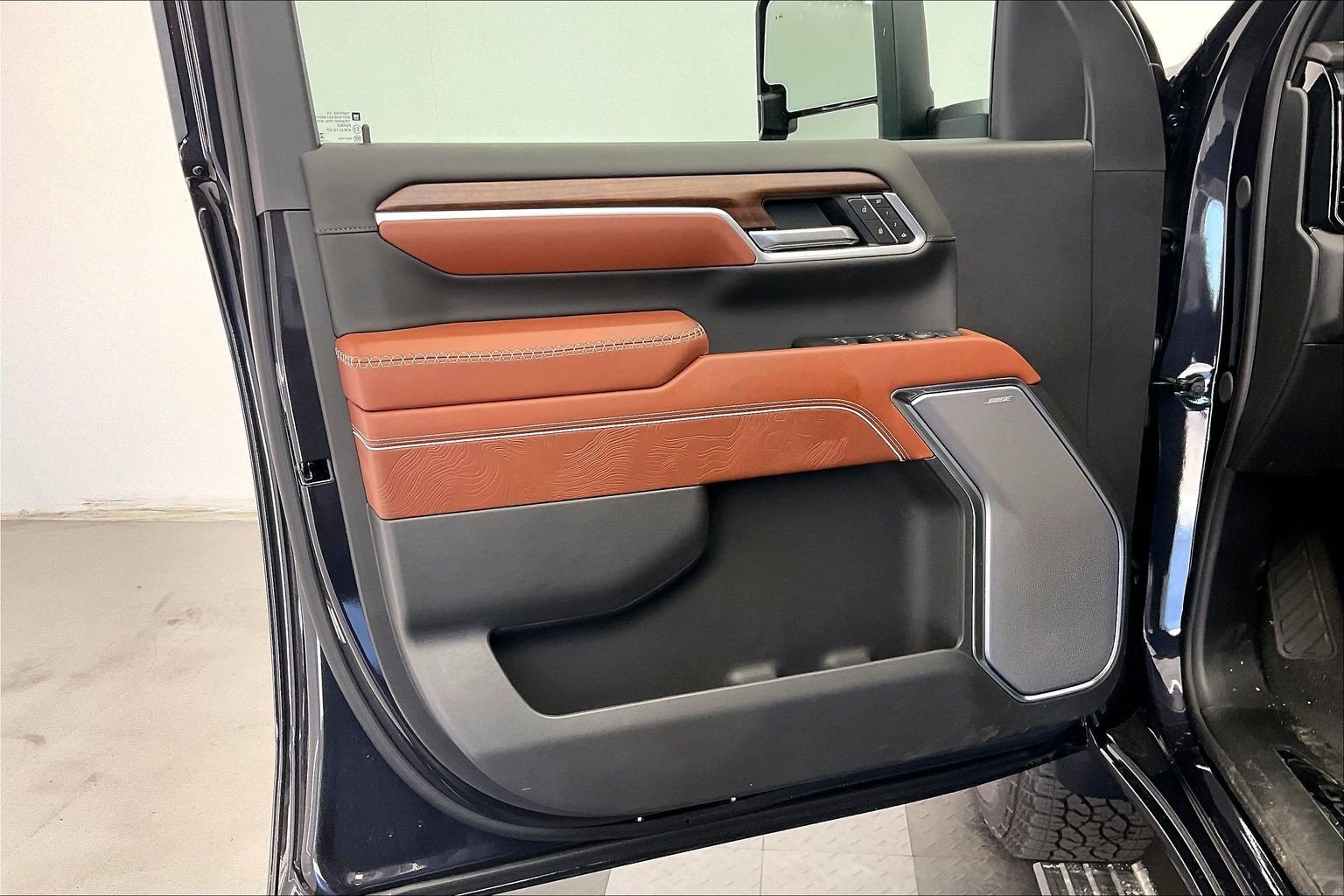 2026 GMC Sierra 2500HD Denali Ultimate - Photo 12