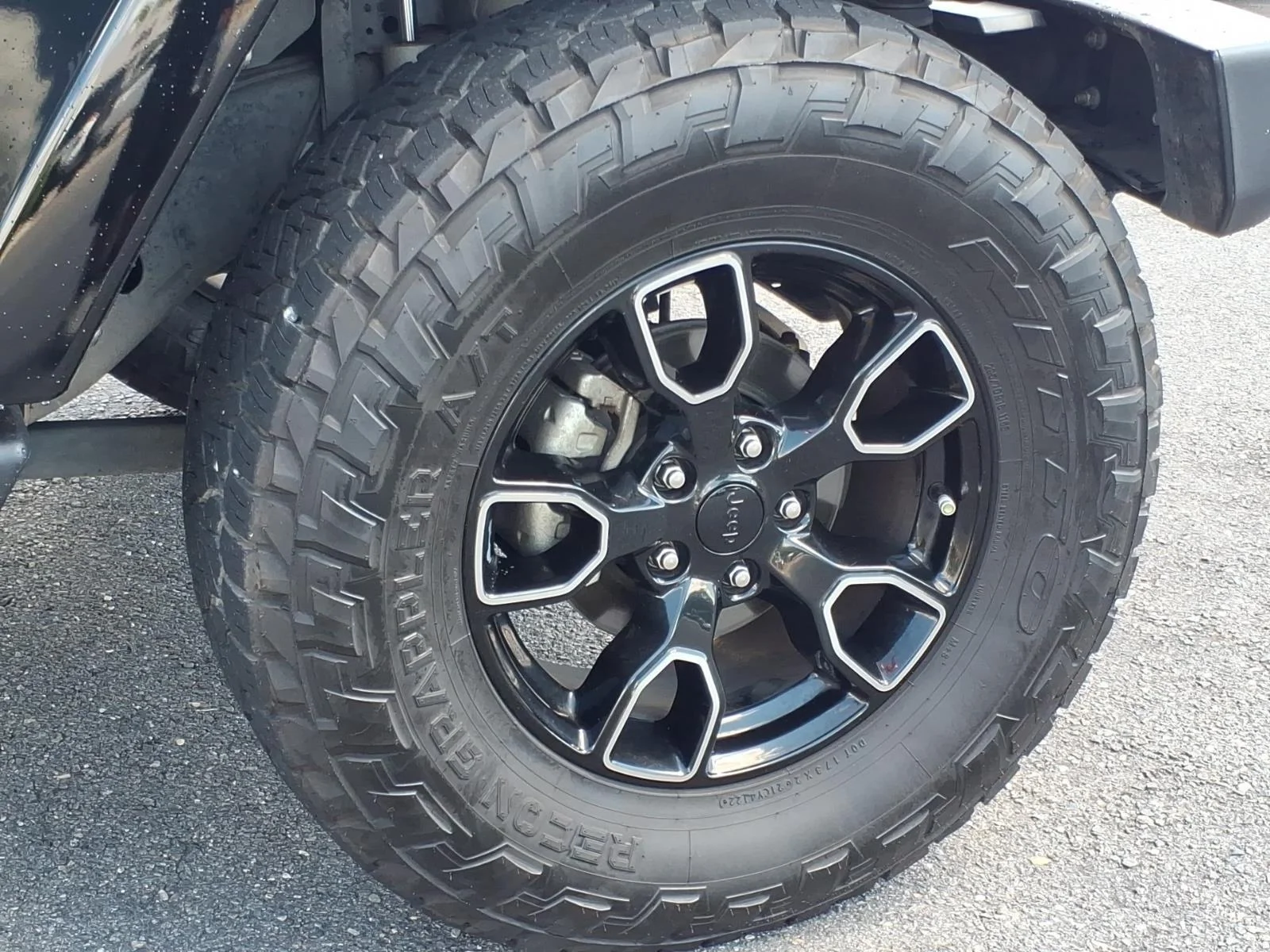 Used 2017 Black Clearcoat Jeep Smoky Mountain image 12