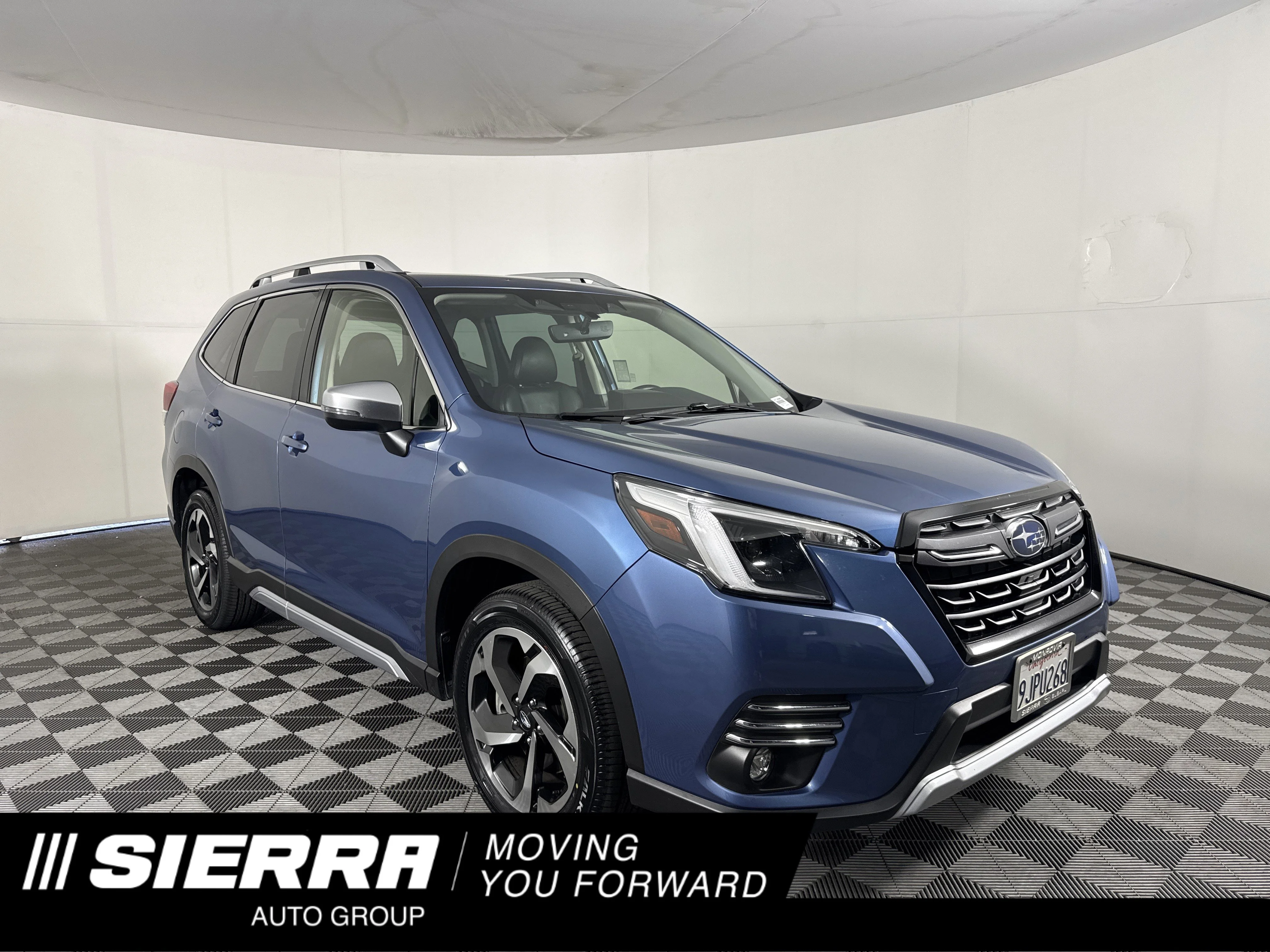 2024 Subaru Forester Touring's photo