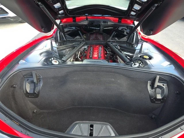 Used 2020 Red Chevrolet Stingray image 25