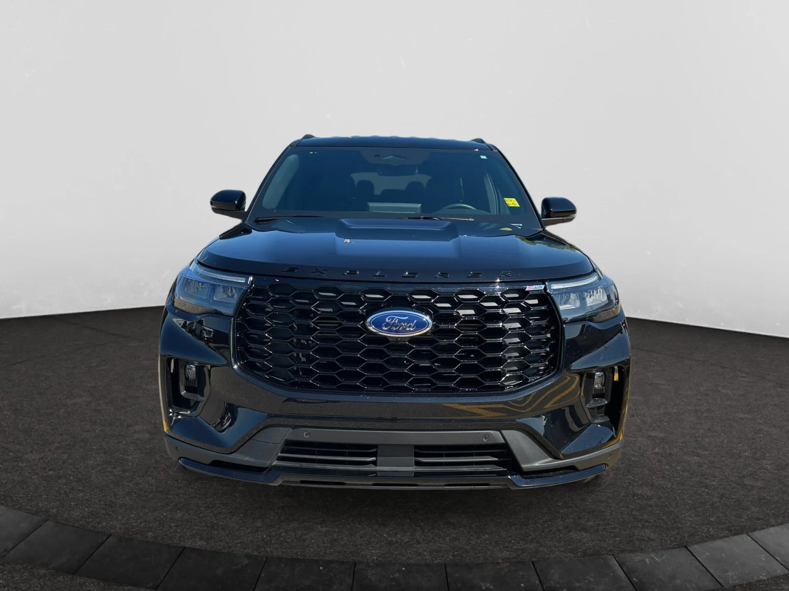 Used 2025 Black Ford ST-LINE 4WD image 8