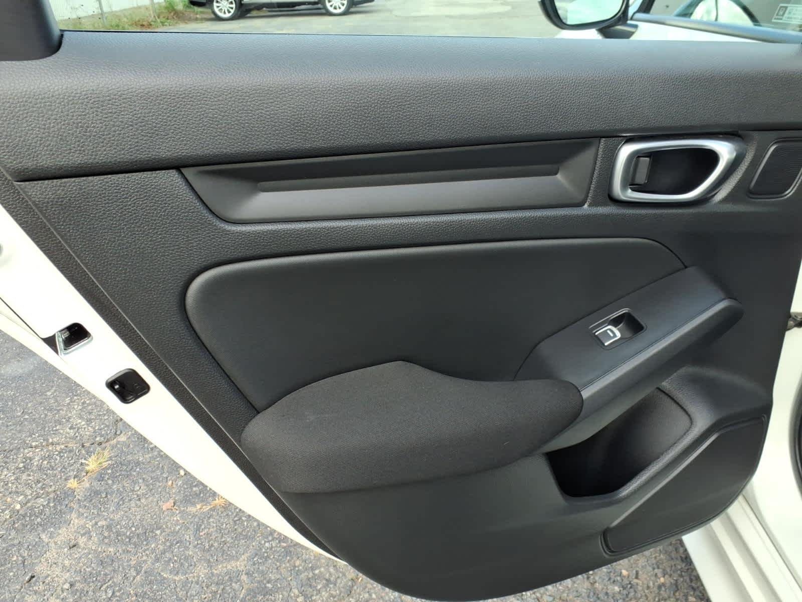 2024 Honda Civic LX - Photo 10