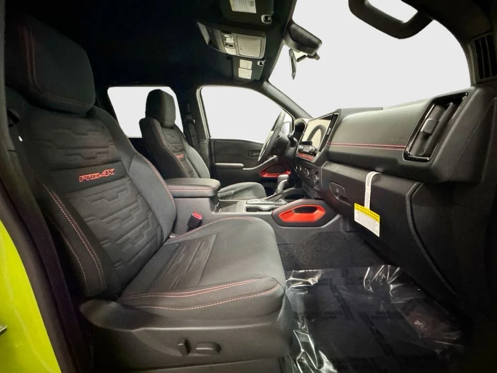 2026 Nissan Frontier PRO-4X - Photo 9