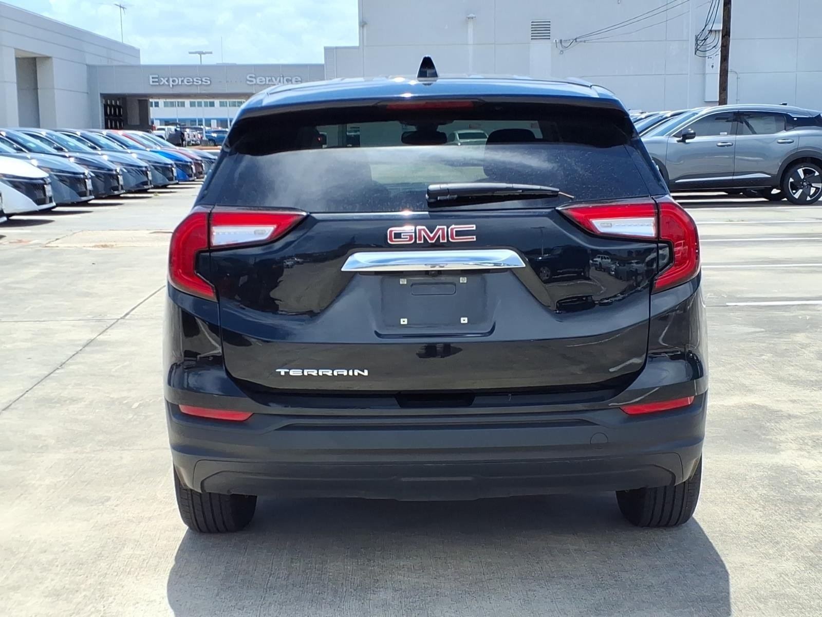 2024 GMC Terrain SLE Black at Robbins Nissan