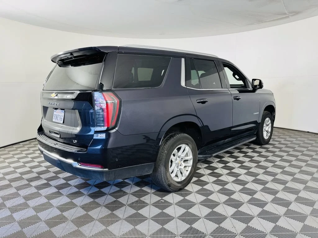 Used 2025 Dark Ash Metallic Chevrolet LT image 27