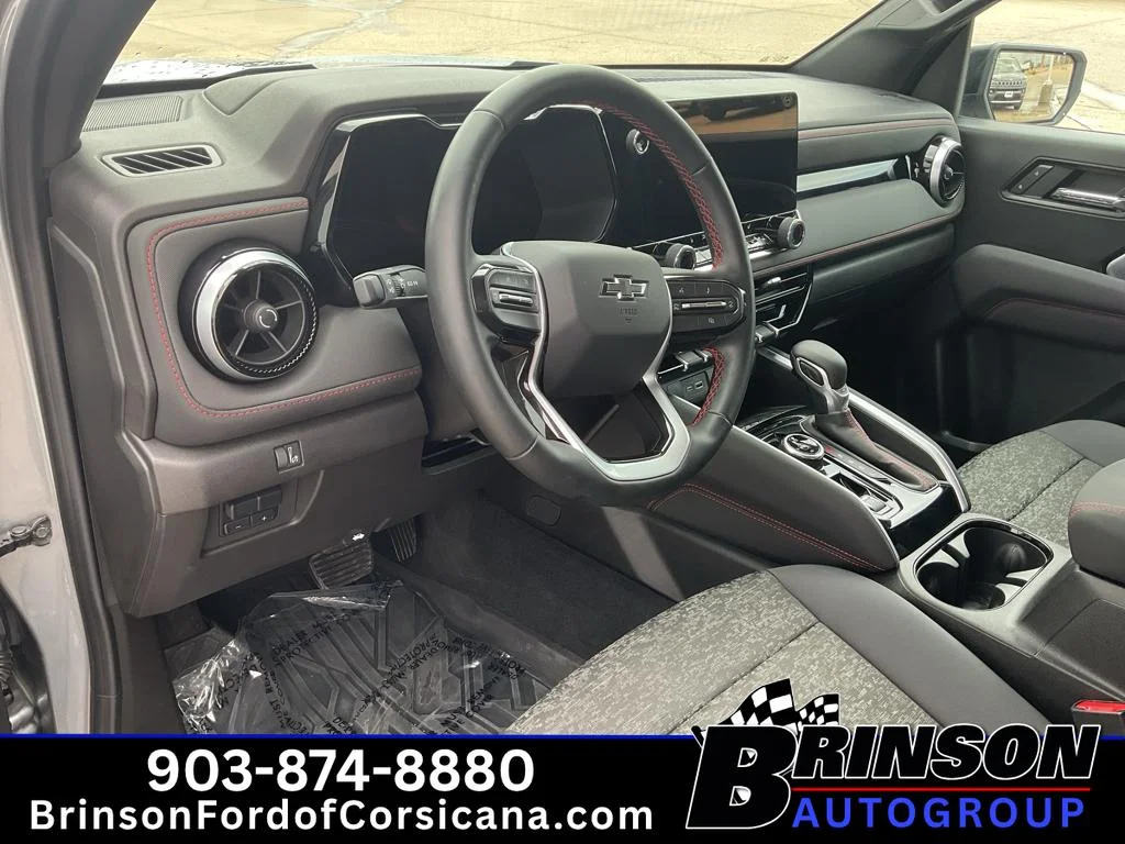 Used 2024 Sterling Gray Metallic Chevrolet 4WD Z71 image 24