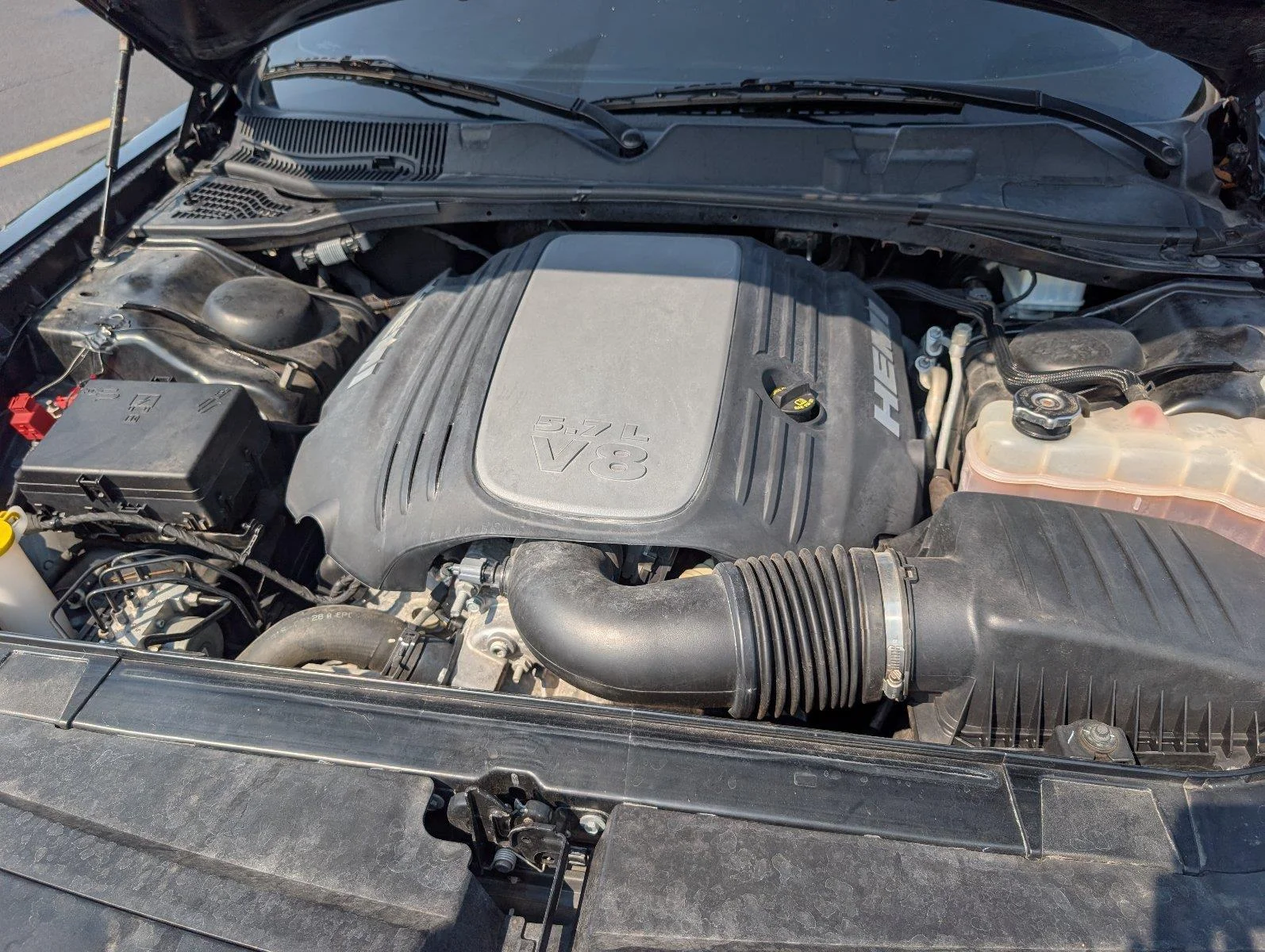 Used 2022 Pitch Black Clearcoat Dodge R/T image 14