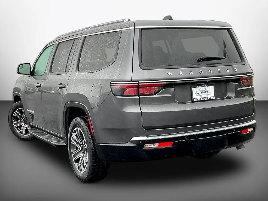 Used 2024 Metallic Jeep Series II image 4