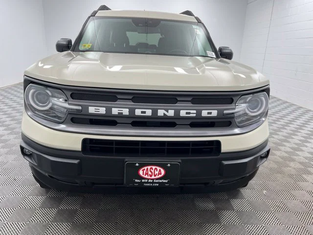 Used 2024 Beige Ford Big Bend image 3