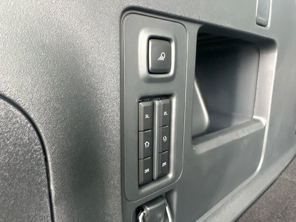New 2027 Black Ford Platinum image 21