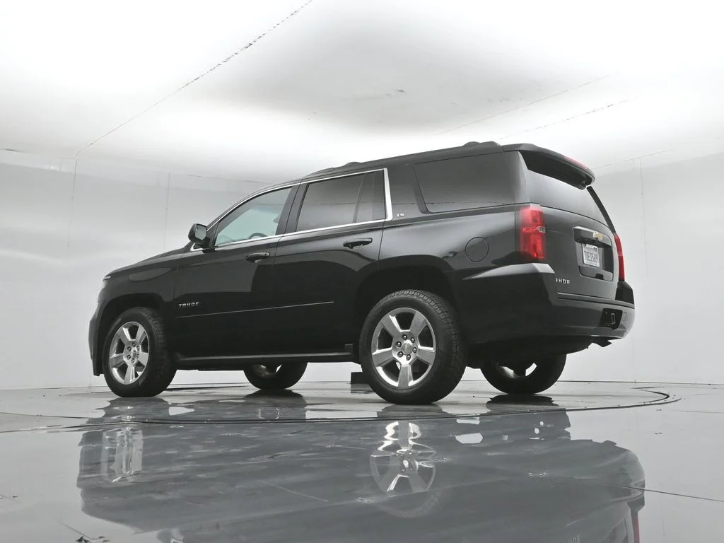 Used 2016 Black Chevrolet LS image 51
