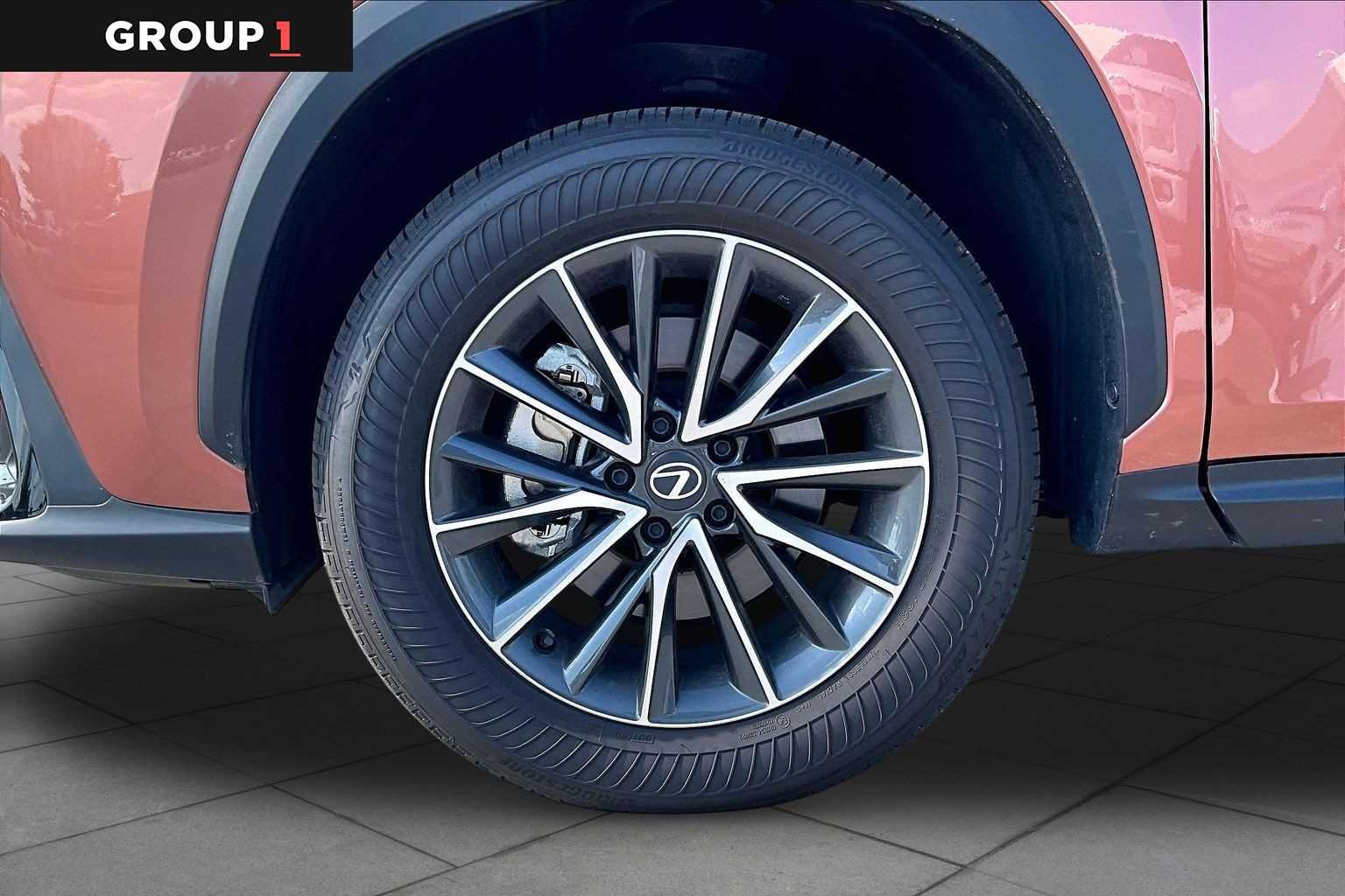 Used 2026 Copper Crest Lexus Premium image 9