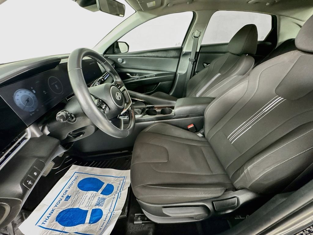 Used 2024 Ecotronic Gray Hyundai SEL image 27