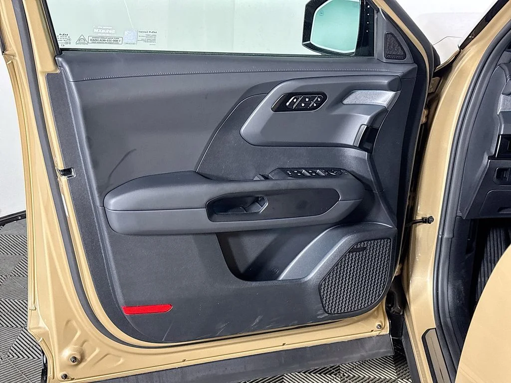 New 2027 Terrain Brown Kia X-LINE SX image 10