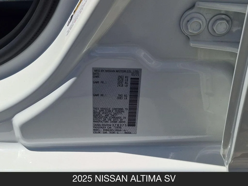 2025 Nissan Altima SV - Photo 24