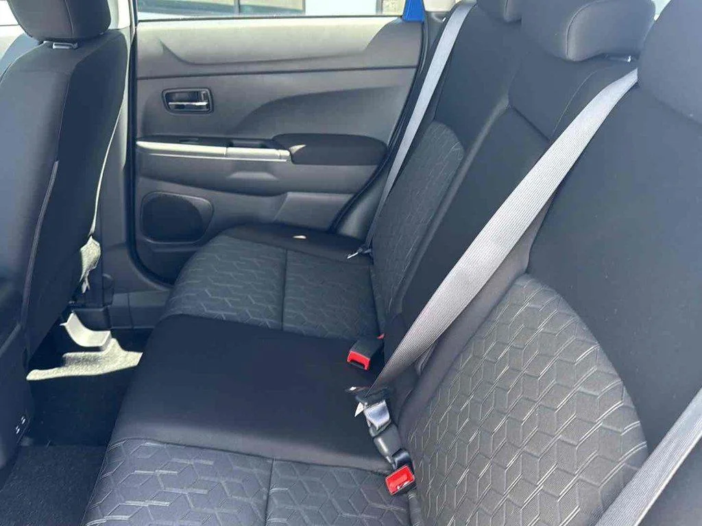 2026 Mitsubishi Outlander Sport LE - Photo 25
