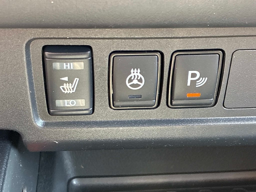 Used 2023 Gray Nissan PRO-4X image 31