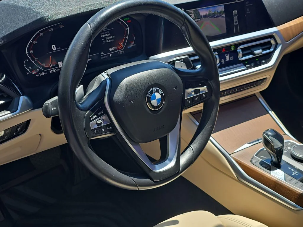 Used 2020 Black BMW 330i image 19