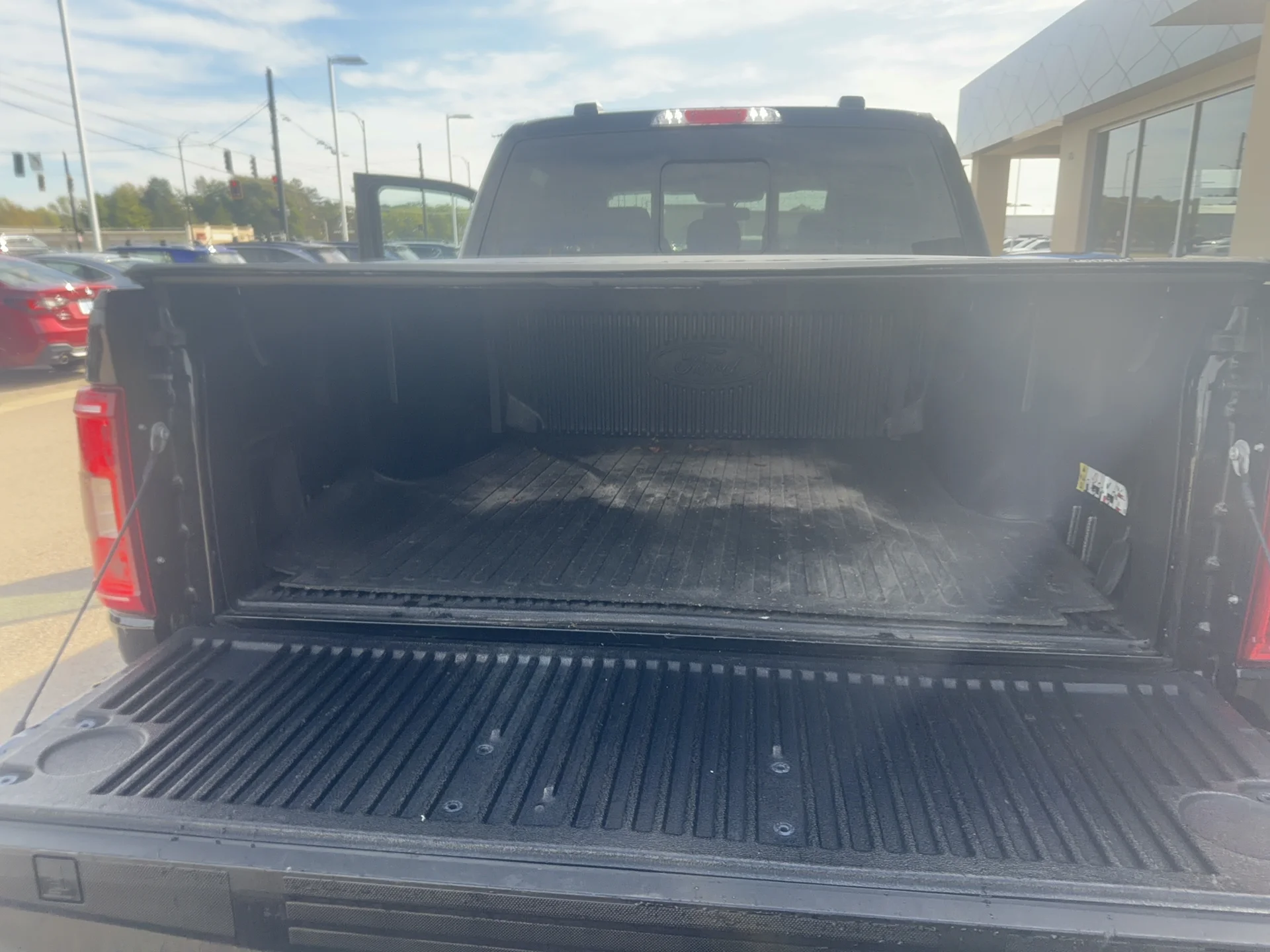 Used 2023 Agate Black Ford XLT image 14