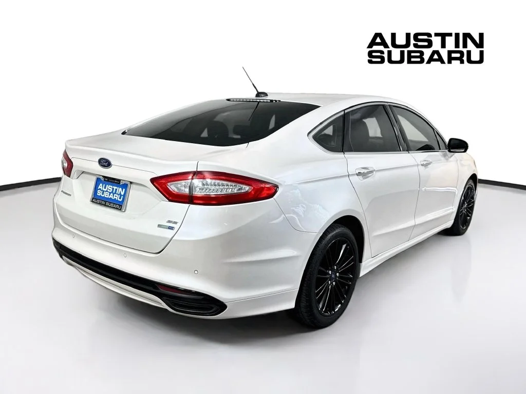 Used 2016 White Ford SE image 7