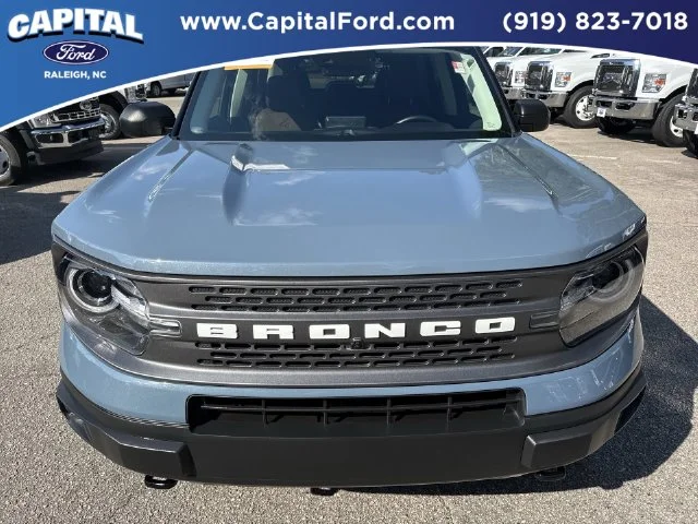Used 2024 Gray Ford Badlands image 10