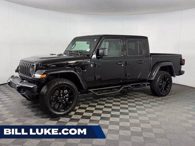 2025 Jeep Gladiator Nighthawk