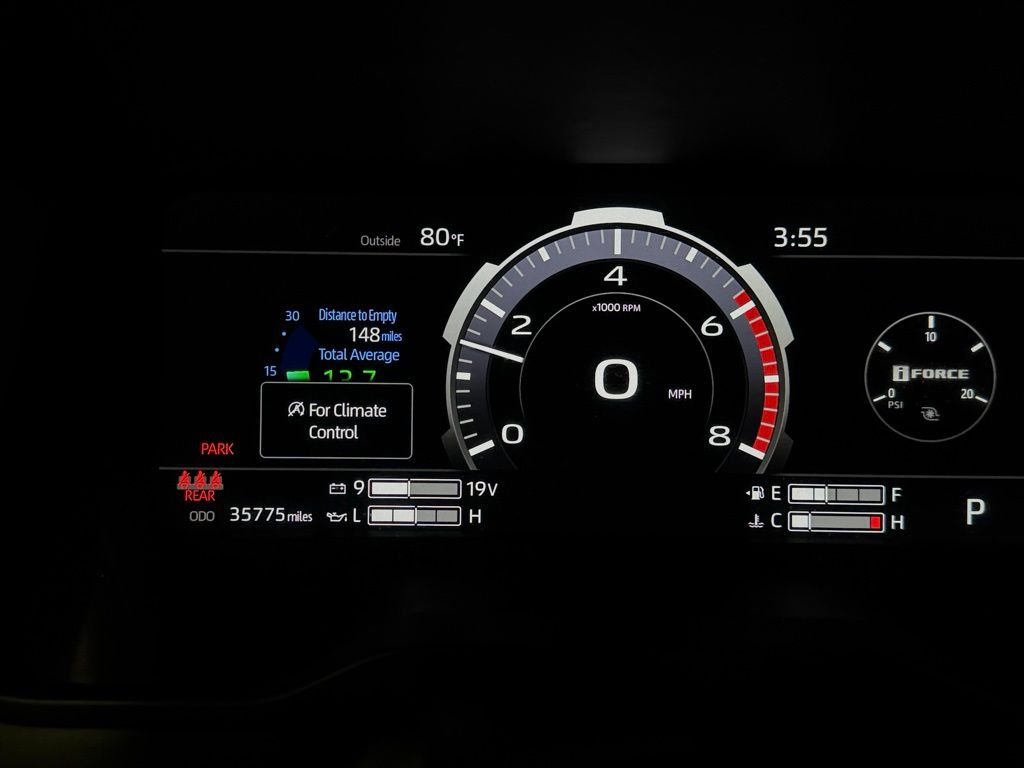 Used 2023 Blueprint Toyota Platinum image 13