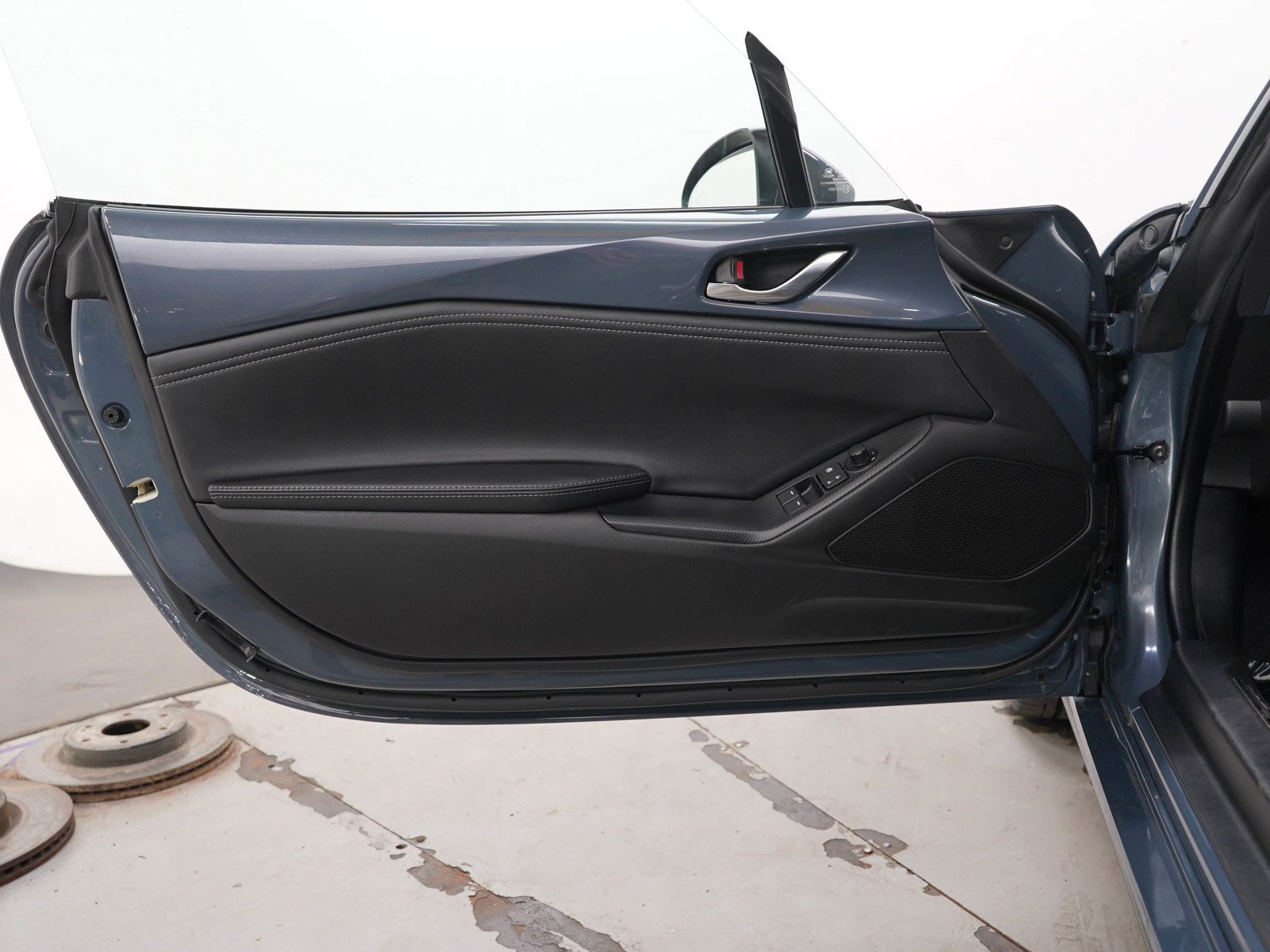 Used 2021 Polymetal Gray Mazda Grand Touring image 12
