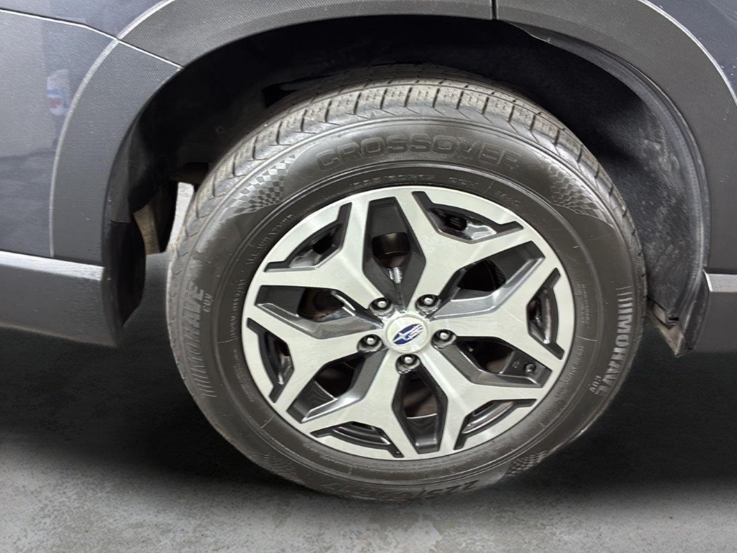 Used 2022 Magnetite Gray Metallic Subaru Premium image 15