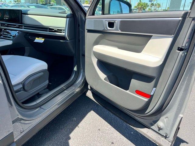 New 2026 Gray Hyundai SE FWD image 20