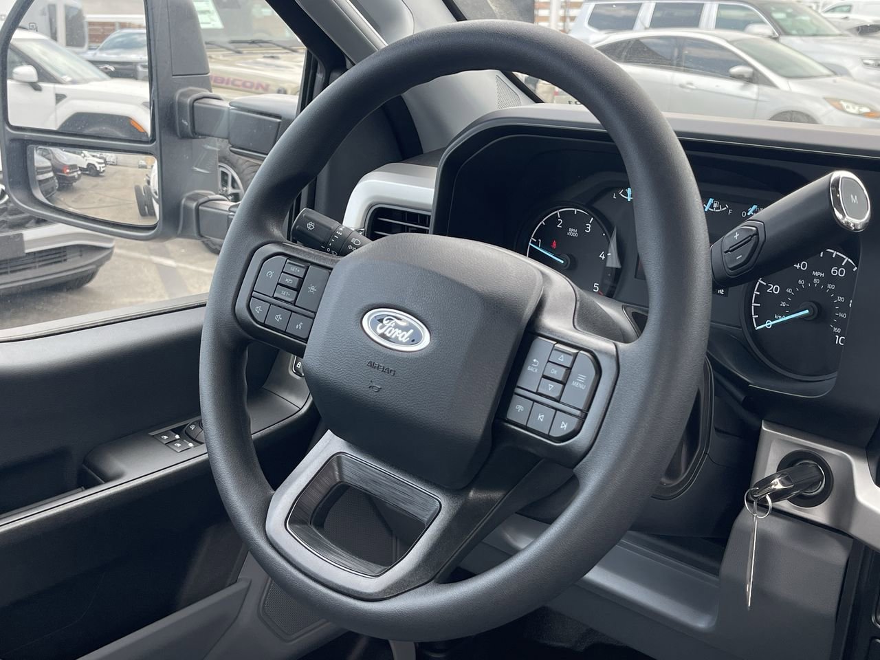 2025 Ford F-450 Super Duty Chassis Cab XL - Photo 15