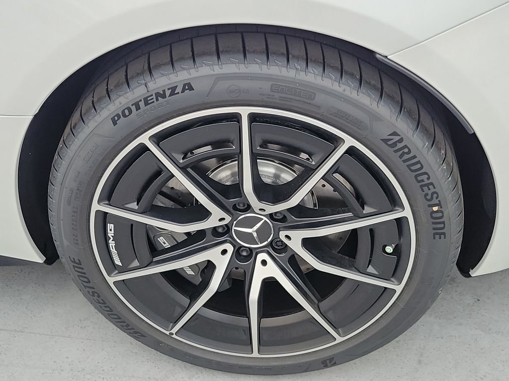 New 2027 MANUFAKTUR Moonlight White Metallic Mercedes-Benz AMG® SL 43 Roadster image 10