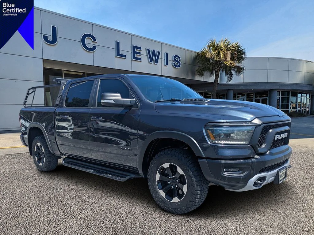 2020 RAM 1500 Rebel 4x4 Crew Cab 5'7's photo