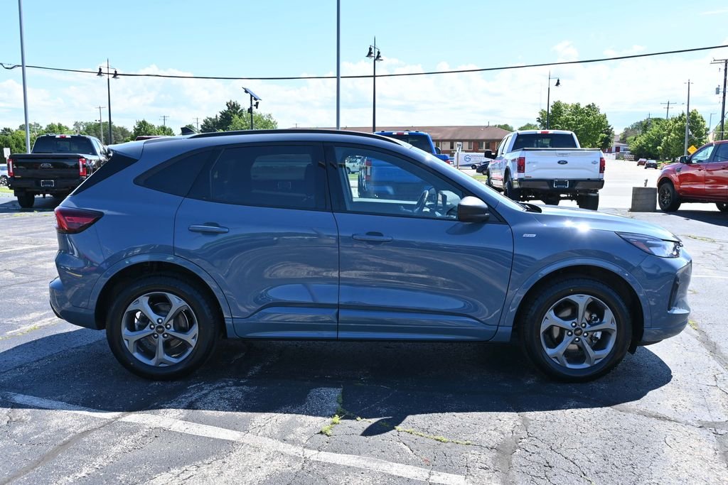 Certified Used 2023 Vapor Blue Ford ST-Line image 8