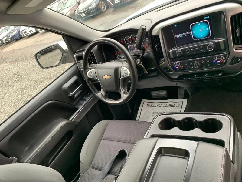 Used 2015 White Chevrolet LT Pickup 4D 6 1/2 ft image 30