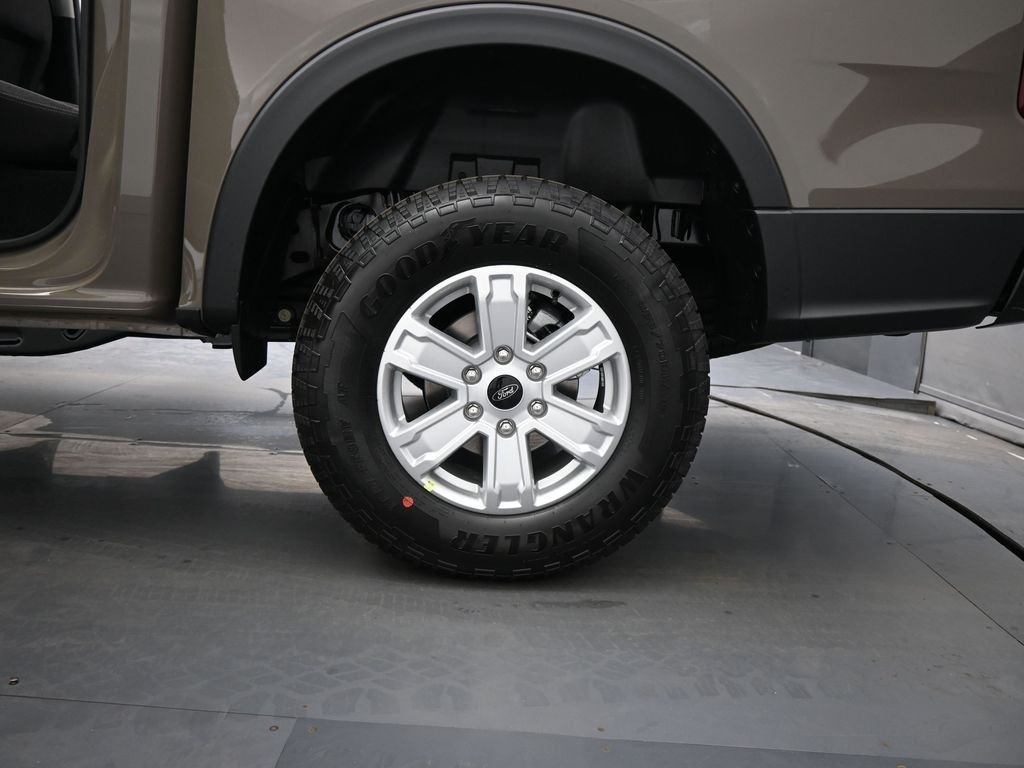 New 2025 Marsh Gray Ford XL image 19